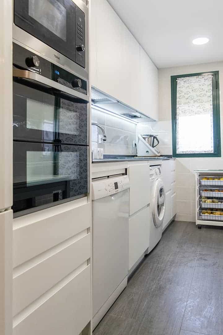 cocinas blancas pequeñas