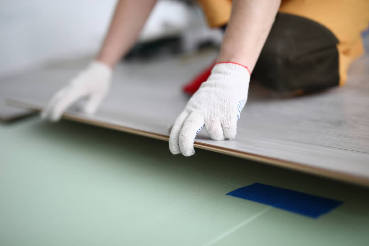 como-colocar-tarima-flotante instalar la tarima